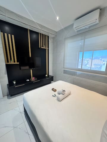 Saint Luxury Apartment – 502 gallery image 4