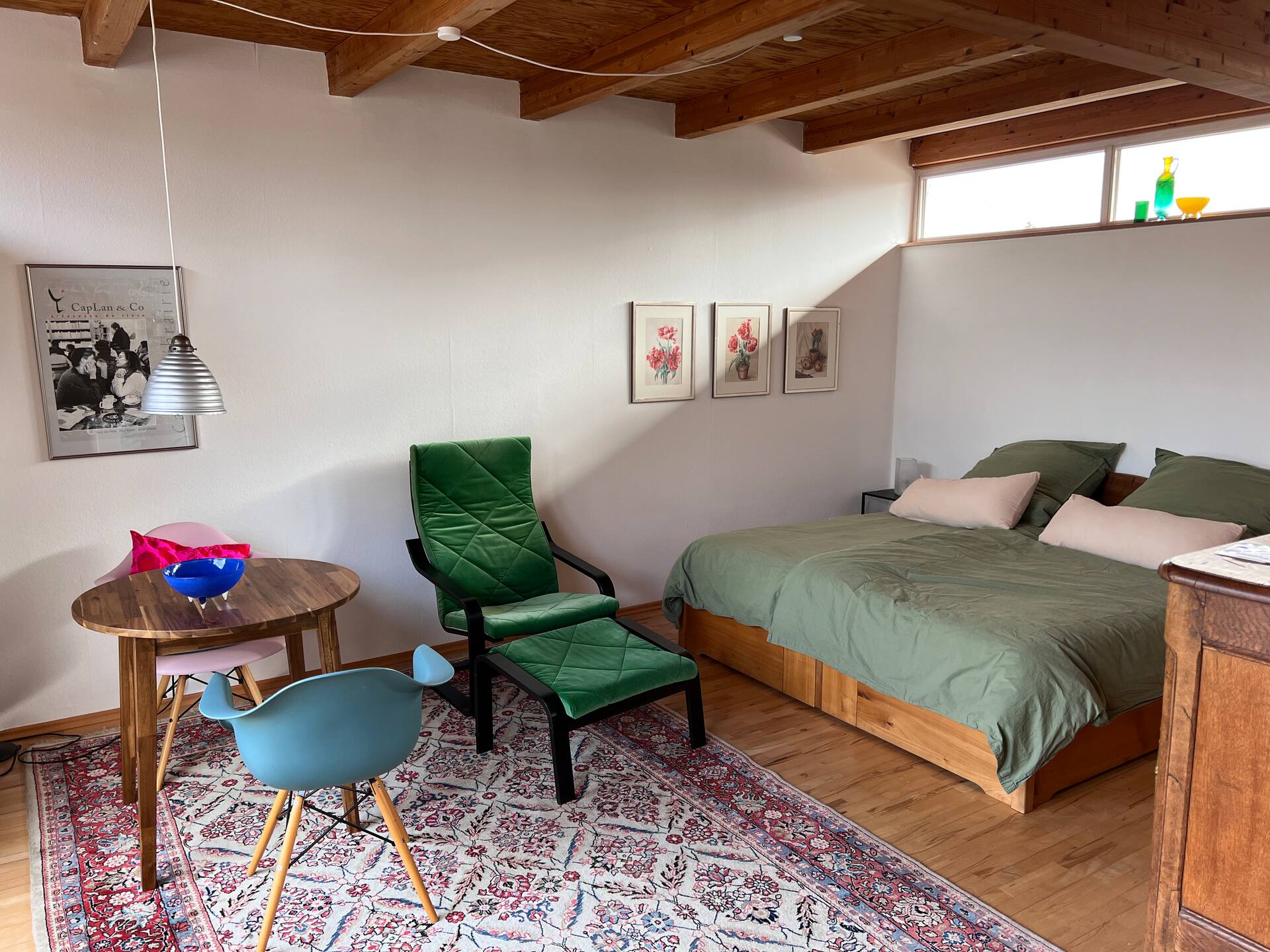 Quiet 1-room apartment on the outskirts