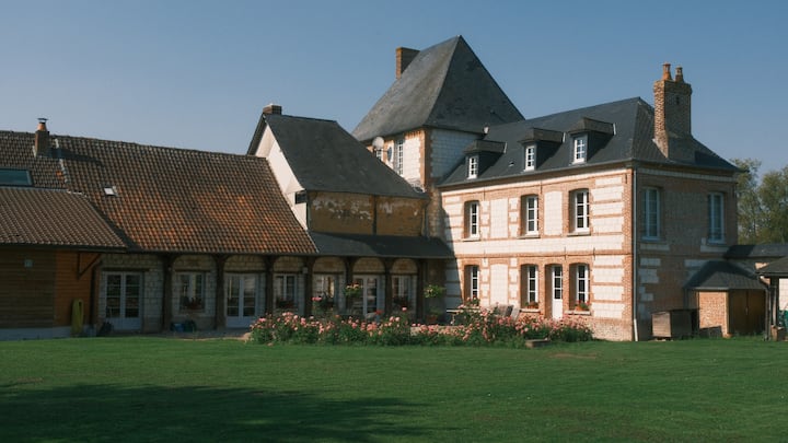 La Tour : Maison De Caractère - Beauchamps