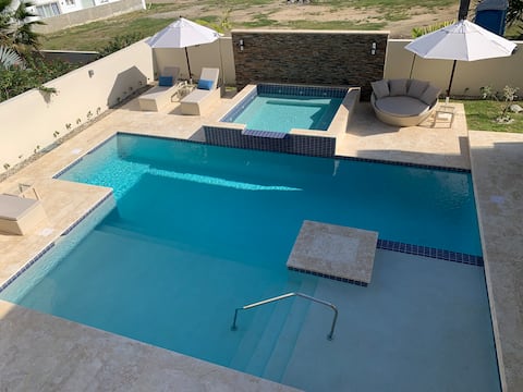 Luxury All Inclusive Villa Park