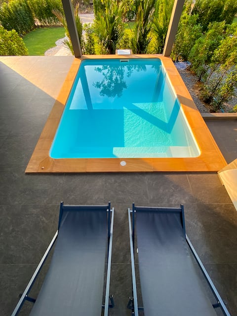 Hornbill Pool Villas 01