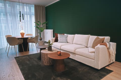 Leistungsstarkes Airbnb: Waterfront Riverside Premium Suites by ORY Living in Neustadt