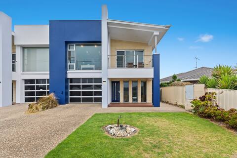 HORIZONS part of Blue Fin Holiday Homes