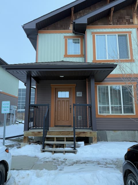 Modern 3 Bed Townhouse