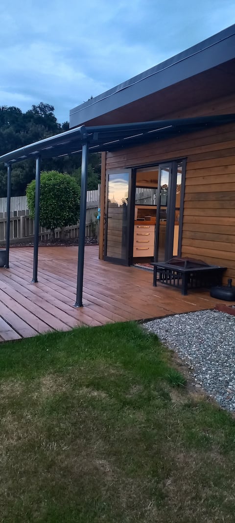 Hokonui Views Cottage