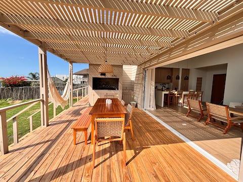 Beachview House | New & Soulful