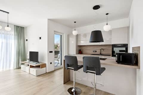 Kristal Lux Apartment  with a balcony 2