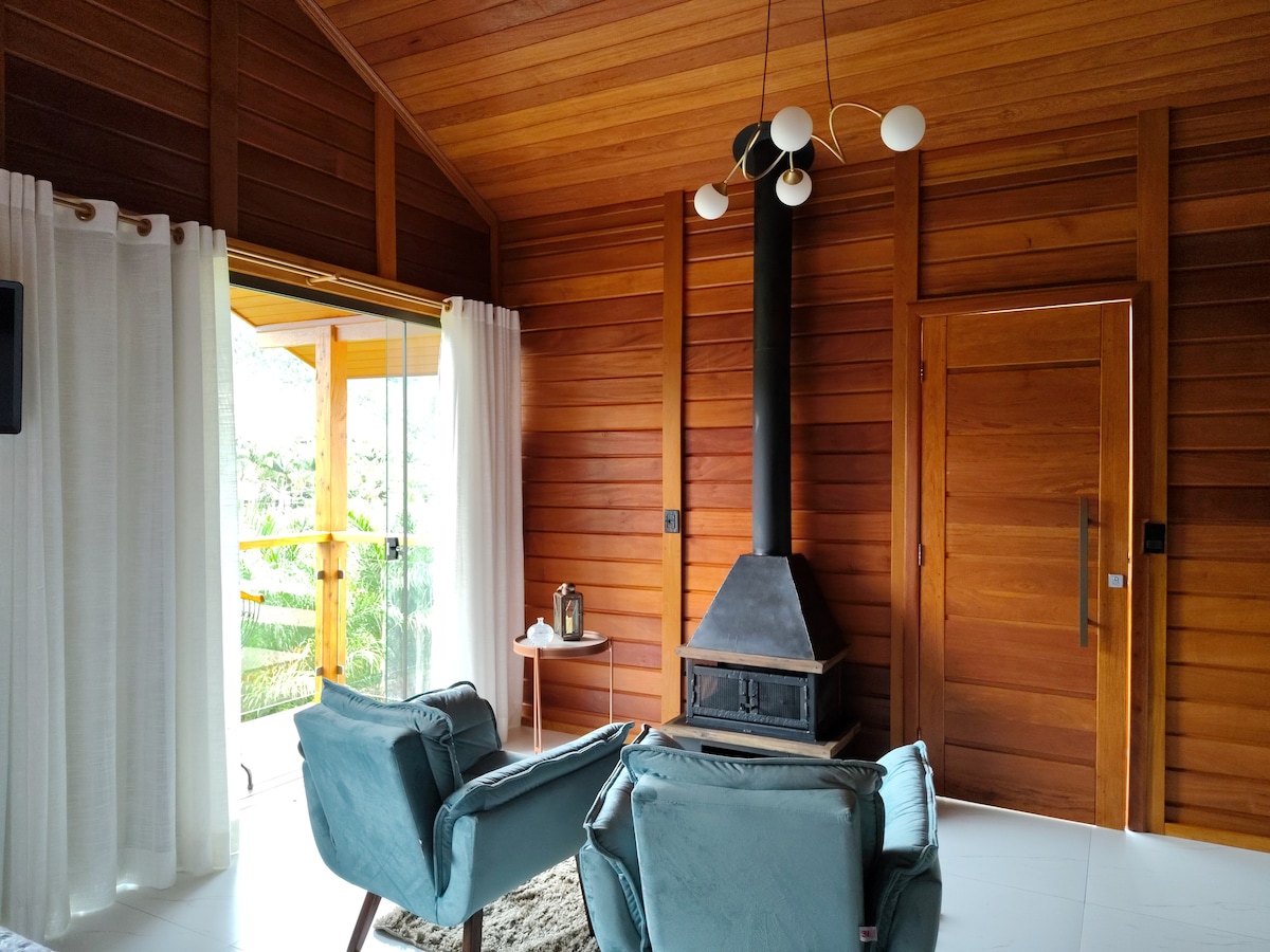 Airbnb em destaque: Technological Chalet Felicittà in Venda Nova ES em Venda Nova Do Imigrante