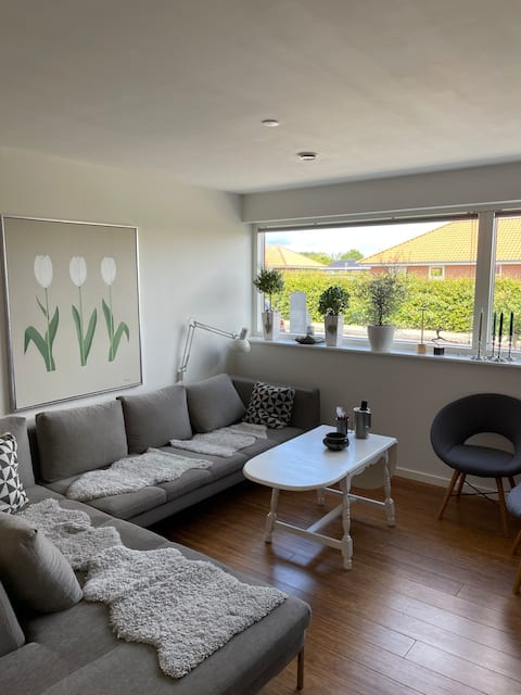 Top performing Airbnb: New house with golf course in the backyard in Lolland