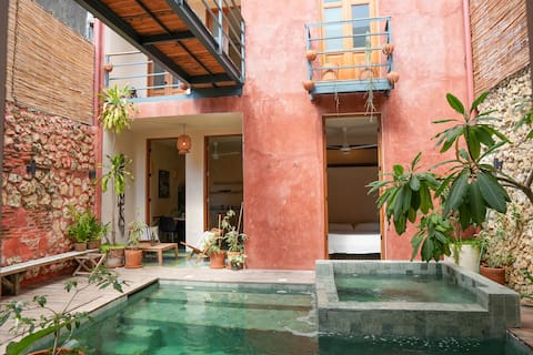Domus Santa Barbara Pool House Sleeps 12