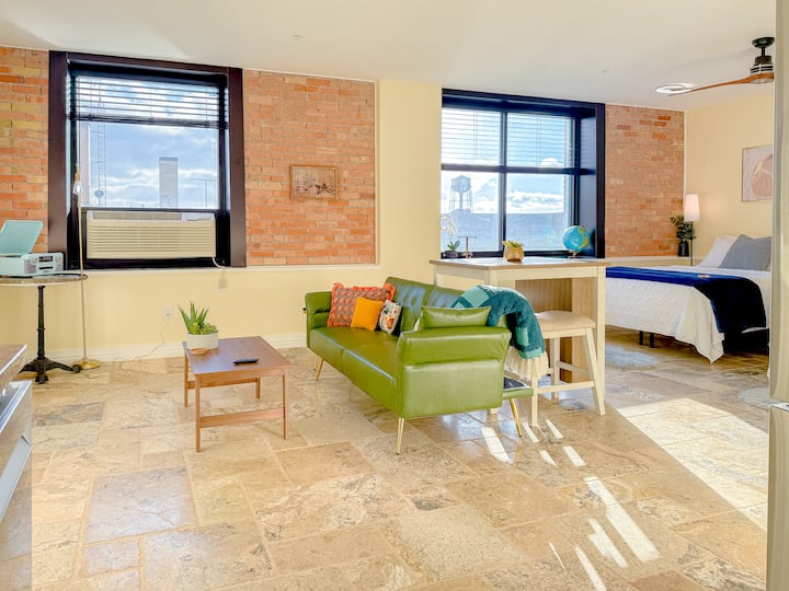 3 Bed Loft W/view, Clawfoot Tub, Kitchen & 75" Tv - 아이다호 팔스