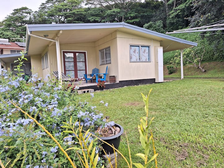 Atupa Orchid Units - close to airport and town