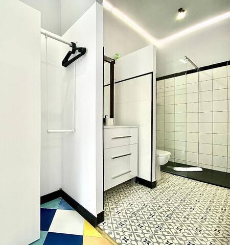 Familiar apartamento en Sol – Madrid gallery image 4