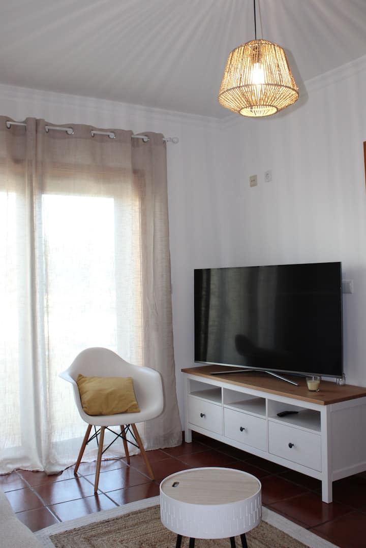 Apartamento Rdc Com Jardim. - Cesar