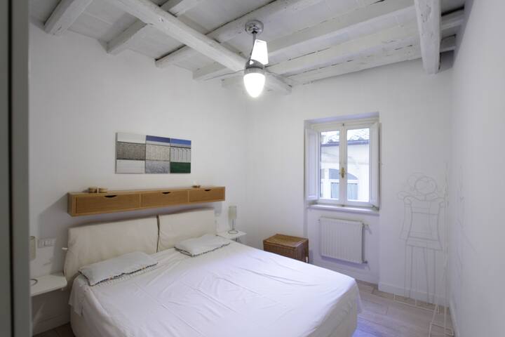 Large 2BR/2BT at Campo de Fiori gallery image 2