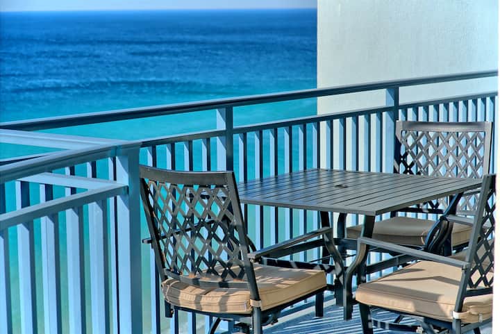 Summer Breeze - FREE beach service, 2 king beds - Condominiums for