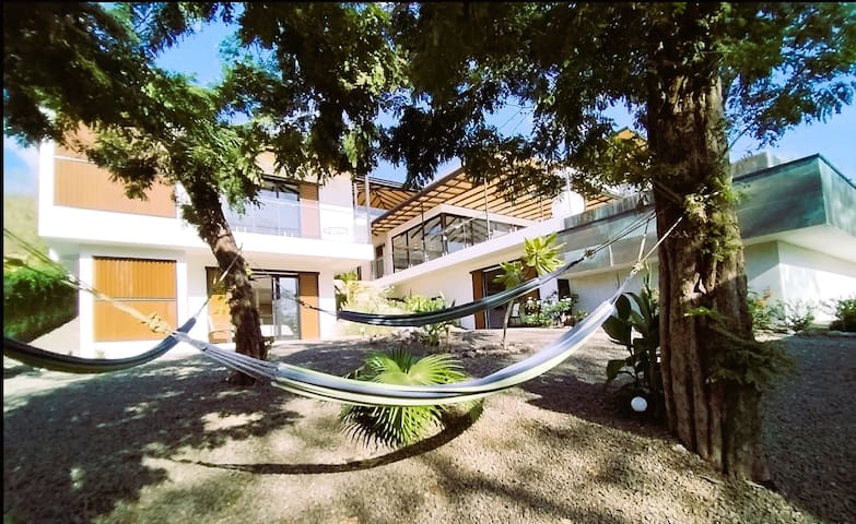 2 chambres haut de gamme à 400m plage Tamarindo