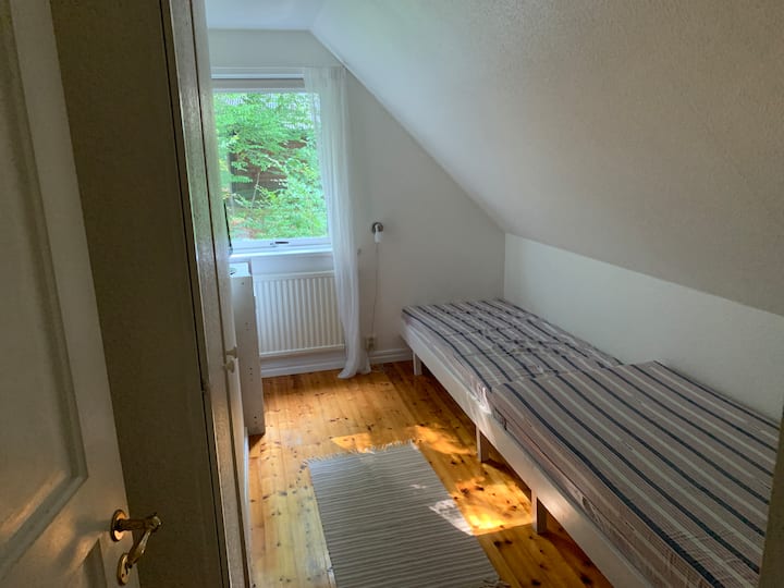 Rigtig værelse på første sal