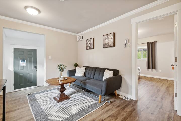 Judkins House – Close to Downtown gallery image 3