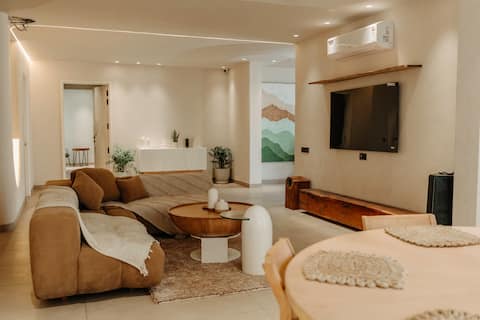 Manor First Floor