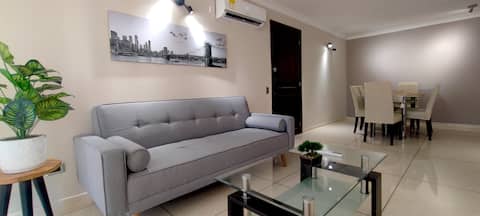 Exclusive Zone 3BR /HW / AC / Fast WiFi / Smart TV