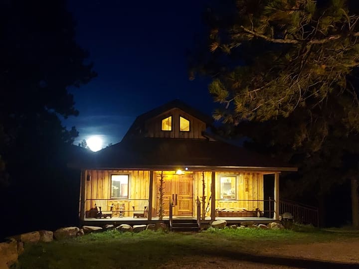 A-f Cabin, Slps 6, 2 Bdrm, Pets, Gorgeous Property - Custer, SD