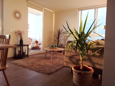 Apartment with a fabulous ocean view.