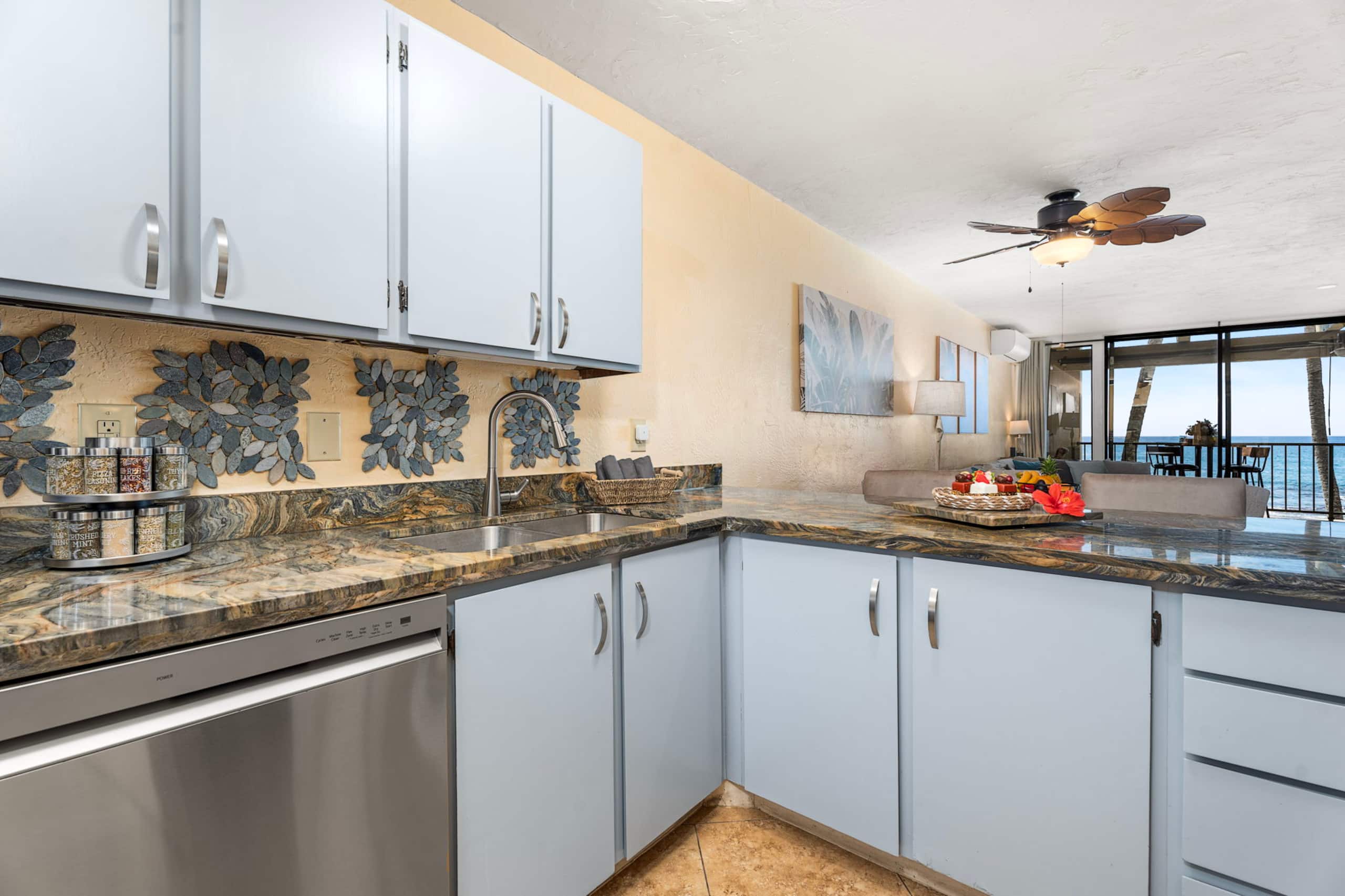 Charming 2 Bedroom/2 Bath with A/C #208 - Image 8
