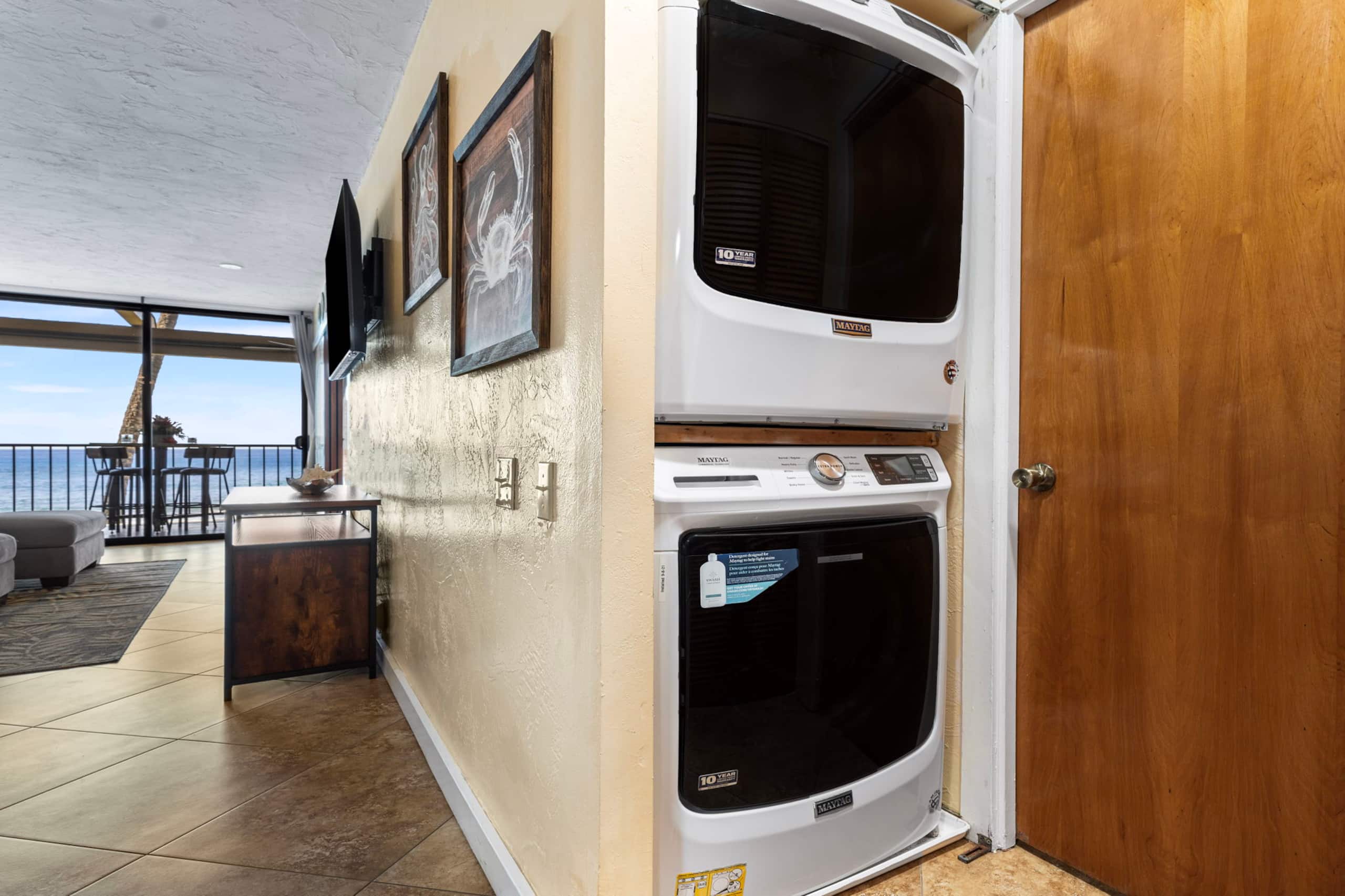Charming 2 Bedroom/2 Bath with A/C #208 - Image 22