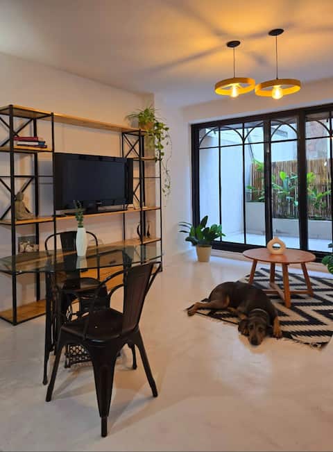 Steps from the Obelisk: Your corner in downtown Buenos Aires