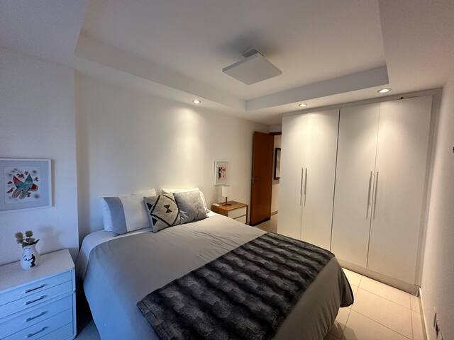 Excelente 2 Suítes + Sofá Cama gallery image 5