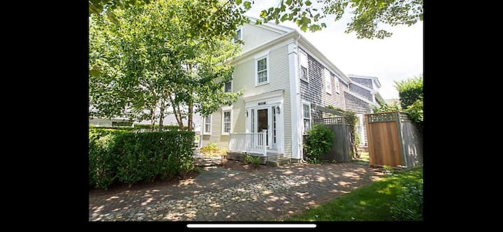 Great Home With Community Pool! - Nantucket, MA