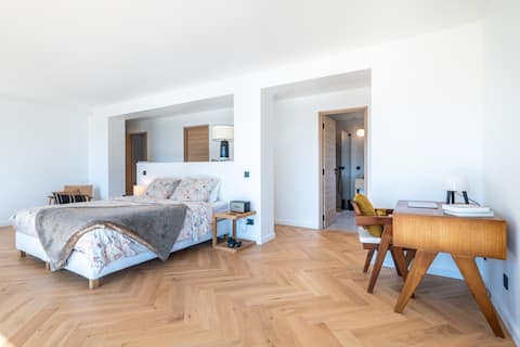 Airbnb performant: Beautiful Menthonnaise Villa à Menthon Saint Bernard