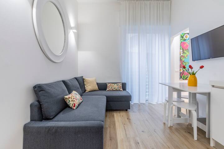 Bella Milano in Duomo – 6 guests