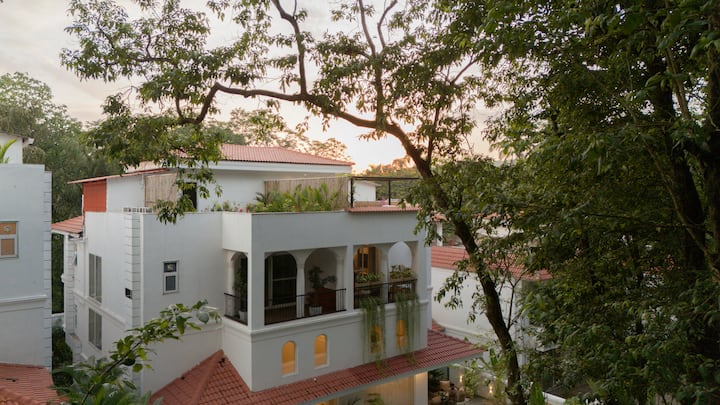 Charming villa facade