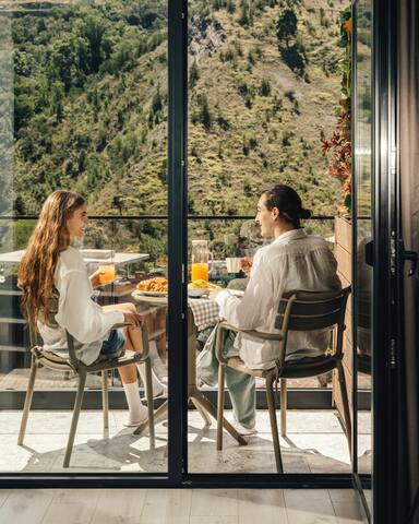 Solridge Aparthotel managed Airbnb listing 1