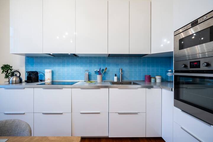 [1km from Center, Wifi, A/C] Orcagna Design gallery image 3