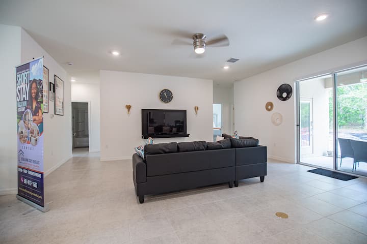 Port St. Lucie Cozy Retreat - Fort Pierce
