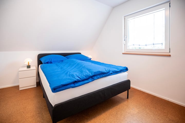 Schlafzimmer 2