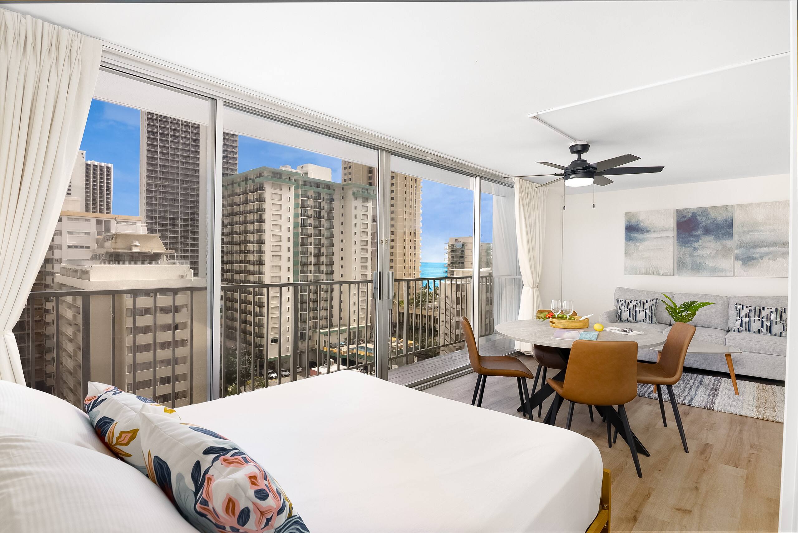 Waikiki studio w/ lanai & rooftop pool - Image 67