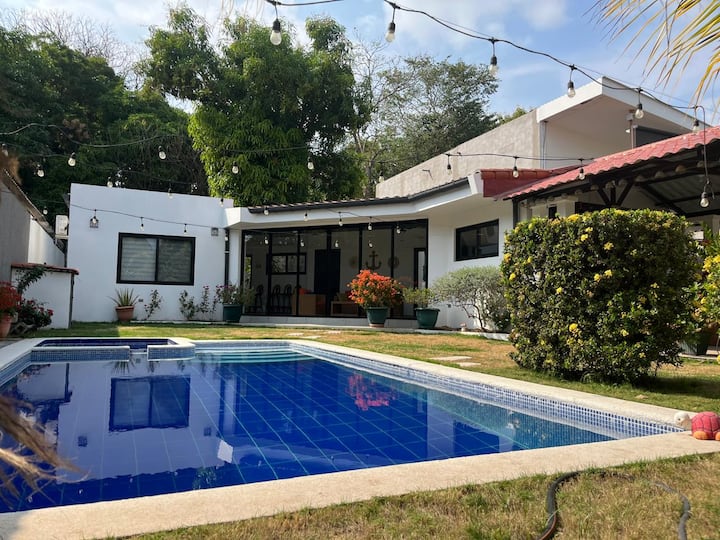 Lala Rent Lala's Beach House - Houses for Rent in Playa El Cocal, La Libertad ...