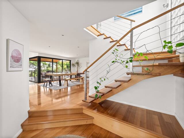 The Office Escape – NEW gallery image 4