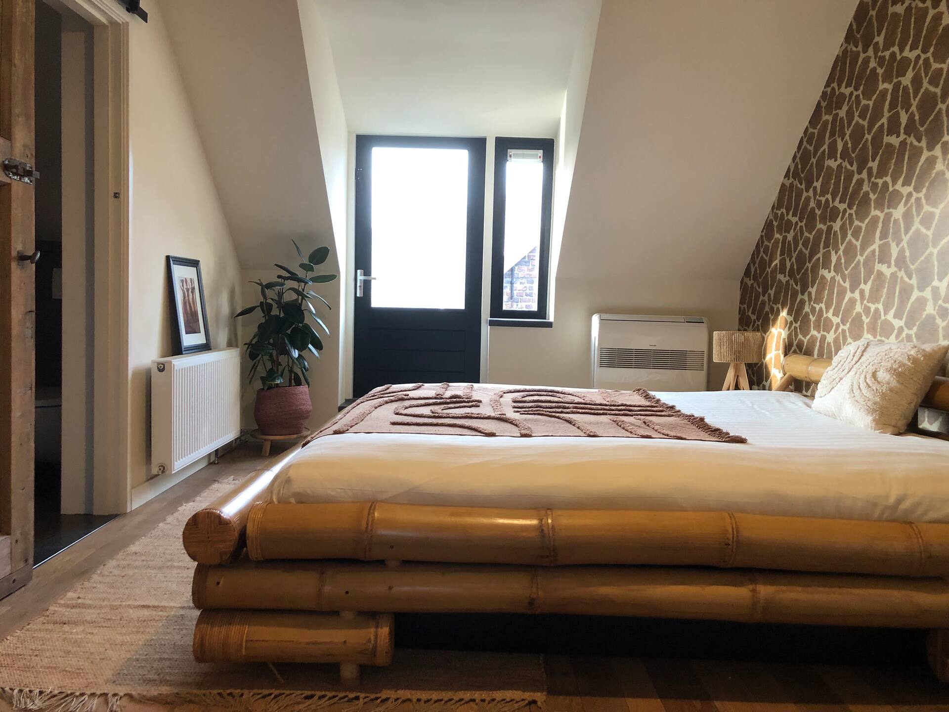 Boutique apartment room 2