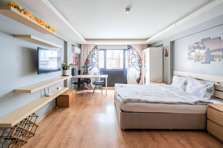 Urban Comfort Travel Agency managed Airbnb listing 3