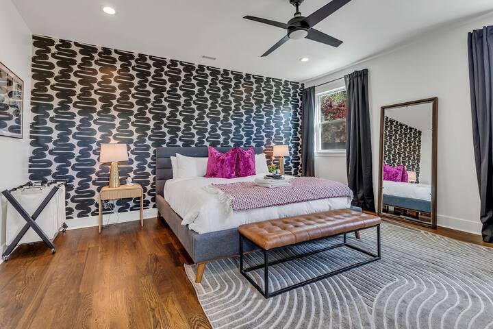 Encore Escape: Stylish Nashville Home w/ Hot Tub gallery image 4