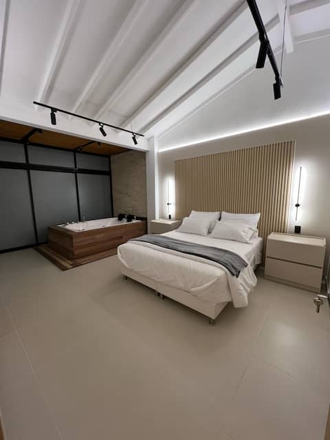 Casa Kirē - Modern Retreat Santa Elena / Jacuzzi