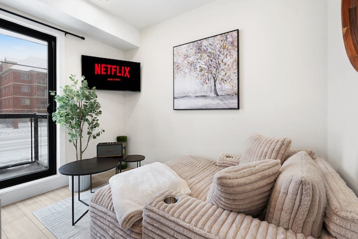 Charming Niagara Retreat | Cozy 2br  Sleeps 5 - Niagara Falls