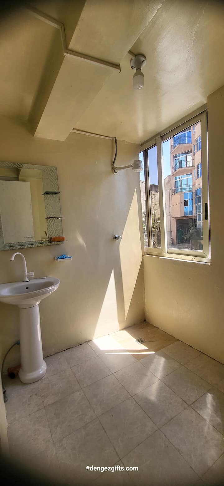 Budget Friendly Cozy Studio Apartment - Addis Ababa