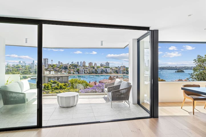 Sydney Harbour View Penthouse