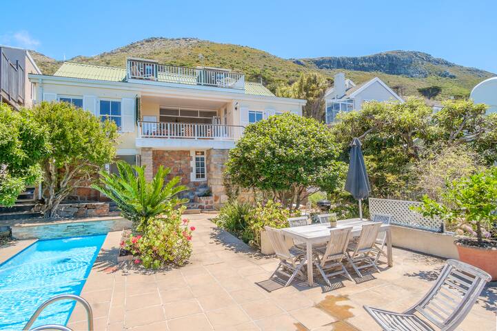 Quarter Deck Lookout | Saint James gallery image 3